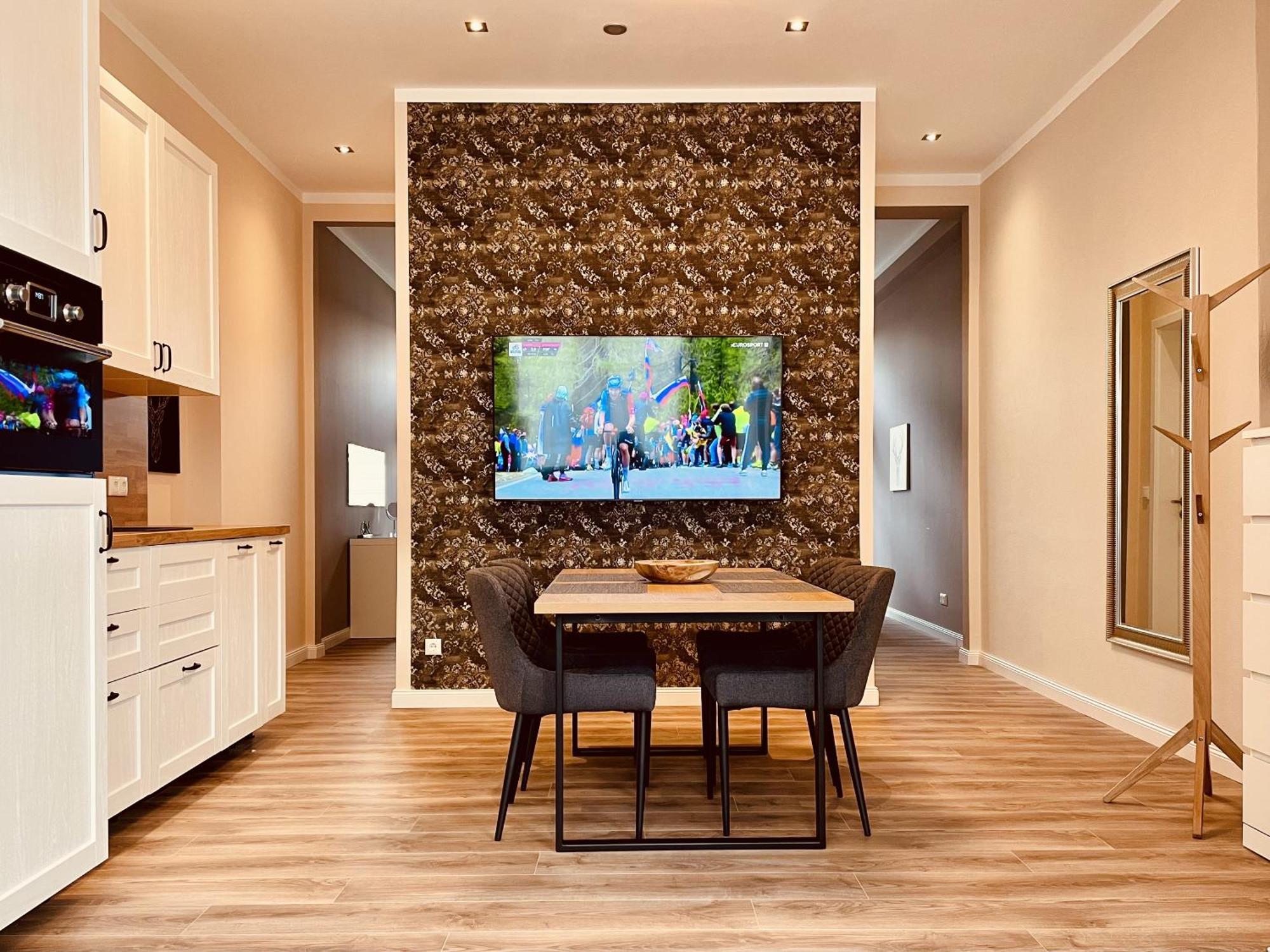 Casa Rehse I Loft-Apartment I Kostenlos Parken & Wlan I Self-Check-In I Oepnv I 65Zoll-Tv エアフルト エクステリア 写真