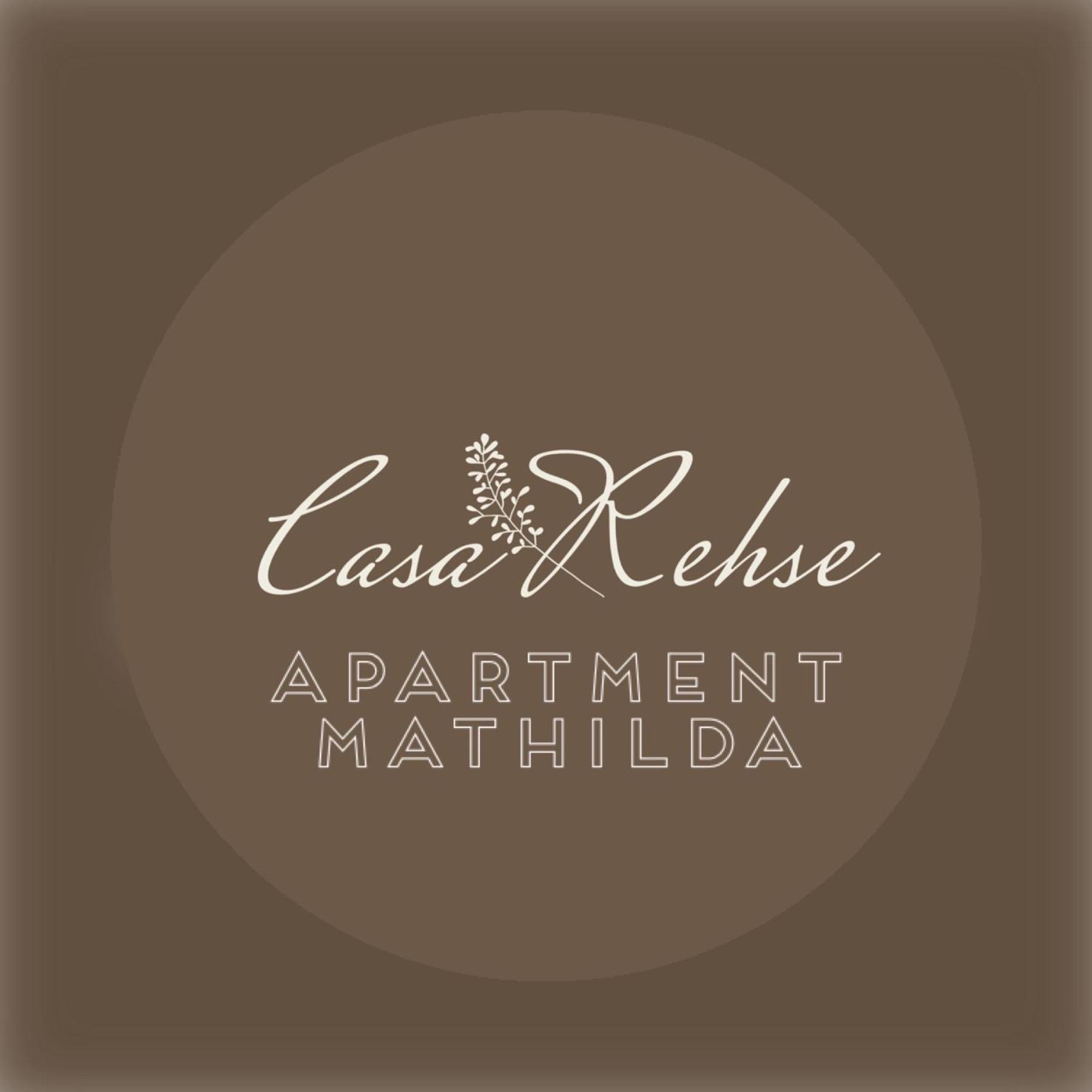 Casa Rehse I Loft-Apartment I Kostenlos Parken & Wlan I Self-Check-In I Oepnv I 65Zoll-Tv エアフルト エクステリア 写真
